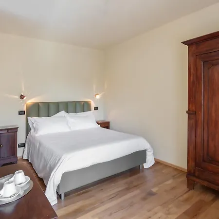 Guest house Camia *